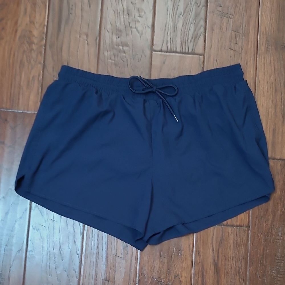 Crown & Ivy Navy Blue Athletic Shorts size XL
